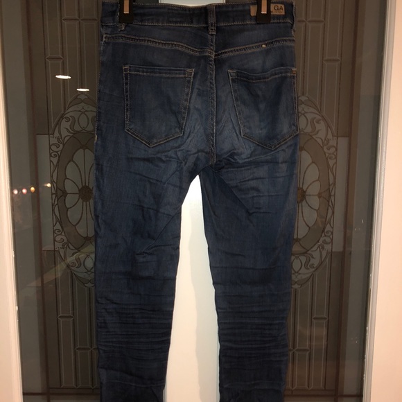 Super Soft High Rise Jeans - Picture 3 of 3